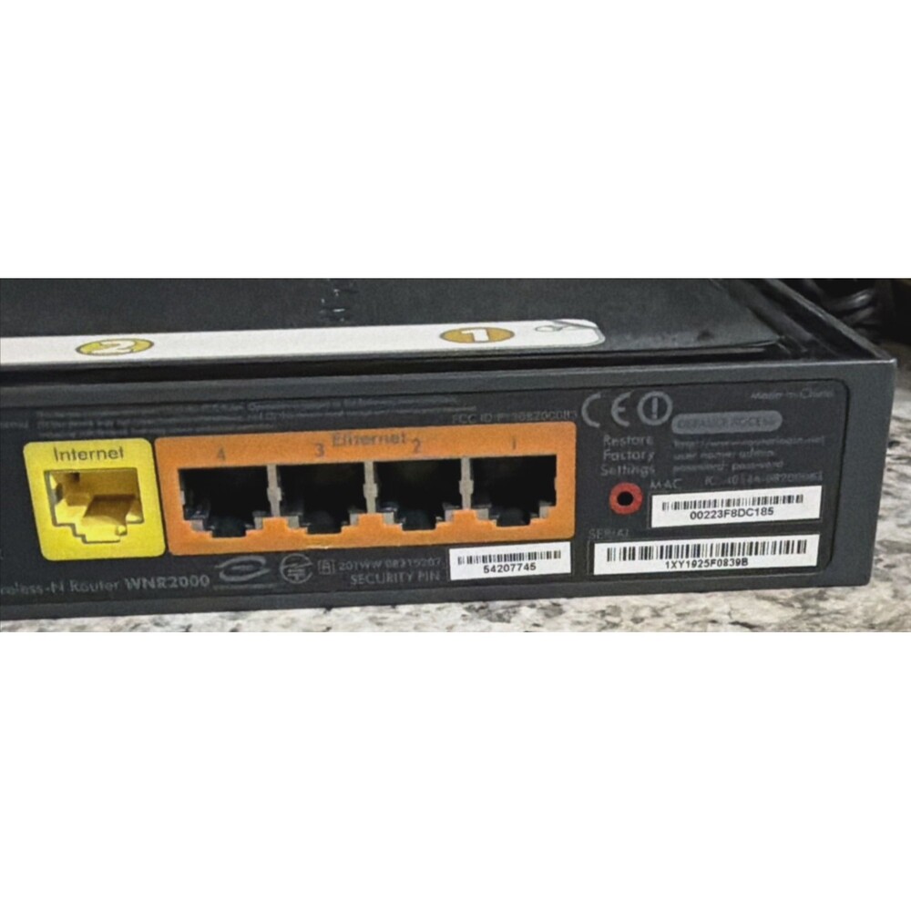 Netgear WNR2000v2 Wireless-N Router 4-Port 10/100 Mbps WiFi Router - Picture 4 of 8